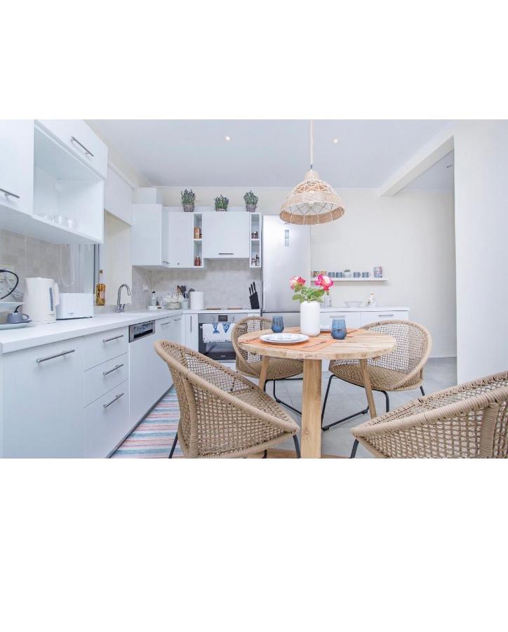 Athena Luxury Apartments Mesongí Eksteriør billede